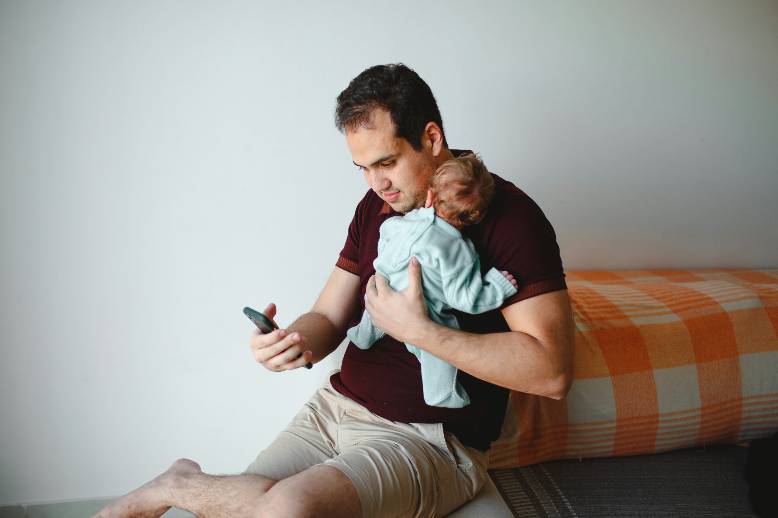 育児ガジェット おすすめ 10選 2026 パパ まとめ Amazon - Photo by Helena Lopes on Unsplash